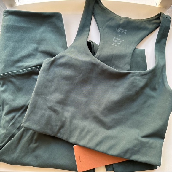 *SOLD* Full Set GirlfriendCollective Compressive High Rise Leggings + Paloma Bra - Picture 7 of 11